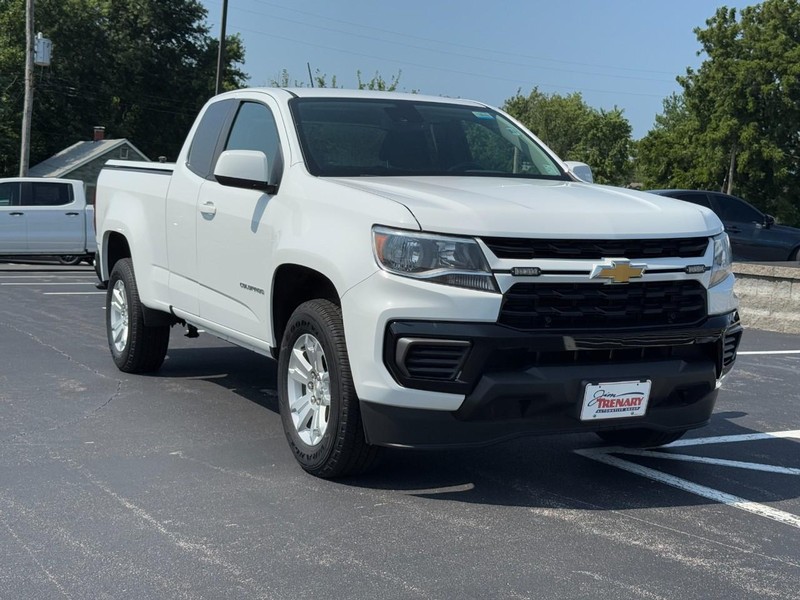 Chevrolet Colorado Vehicle Image 02