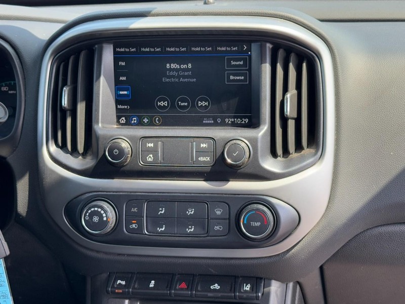 Chevrolet Colorado Vehicle Image 13