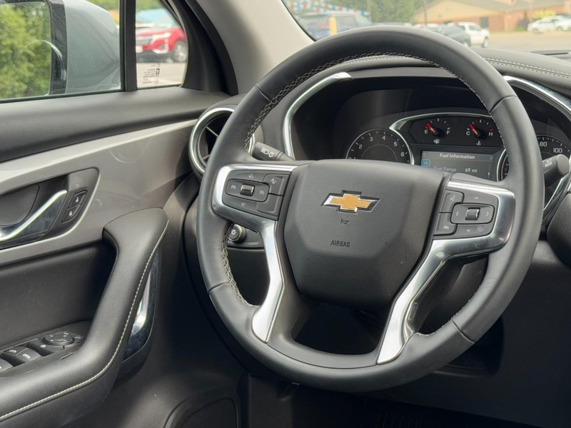 Chevrolet Blazer Vehicle Full-screen Gallery Image 12