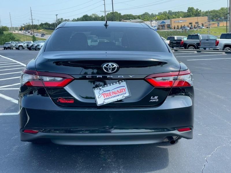 Toyota Camry Vehicle Image 04