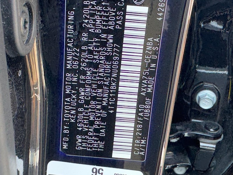Toyota Camry Vehicle Image 23