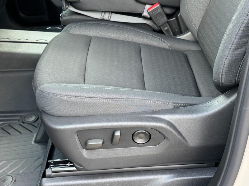 Chevrolet Silverado 1500 Vehicle Image 14