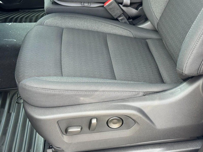 Chevrolet Silverado 1500 Vehicle Image 15