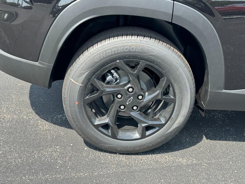 Chevrolet Trax Vehicle Image 05