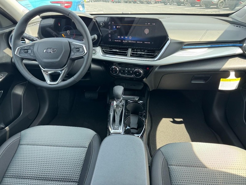 Chevrolet Trax Vehicle Image 07