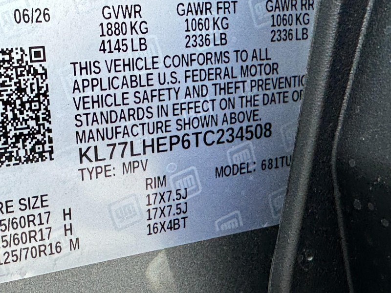 Chevrolet Trax Vehicle Image 16