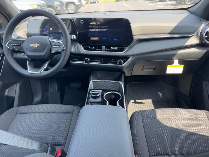 Chevrolet Equinox Vehicle Image 07