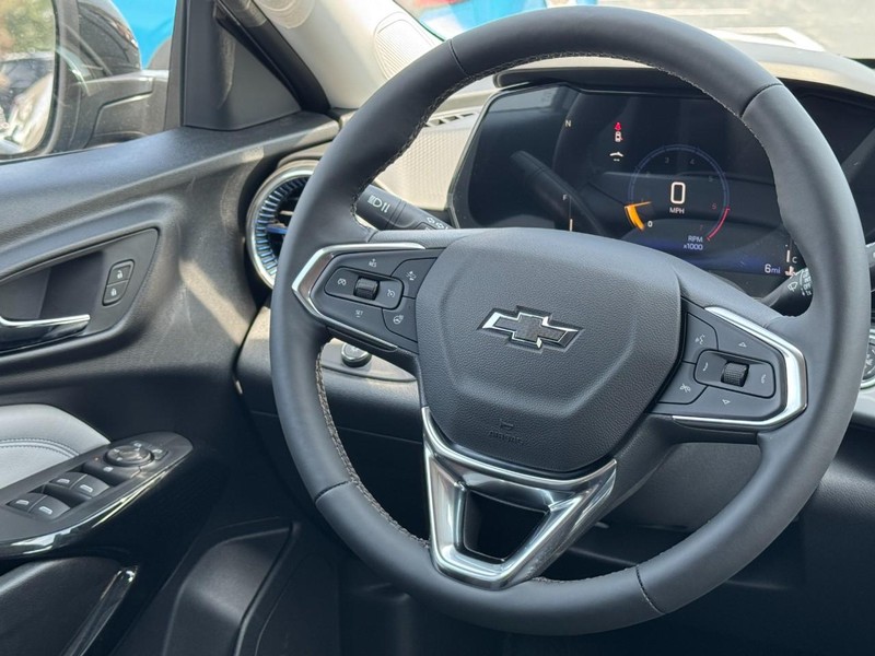 Chevrolet Trax Vehicle Image 08