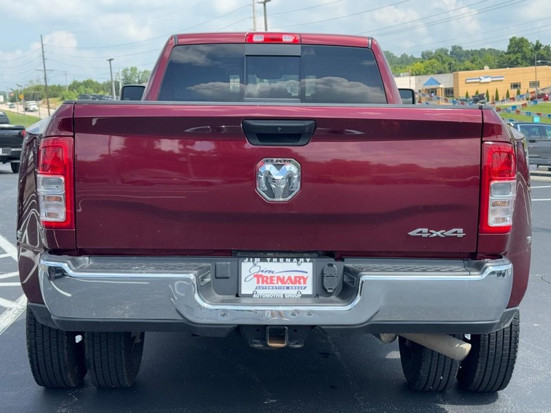 Ram 3500 Vehicle Image 04