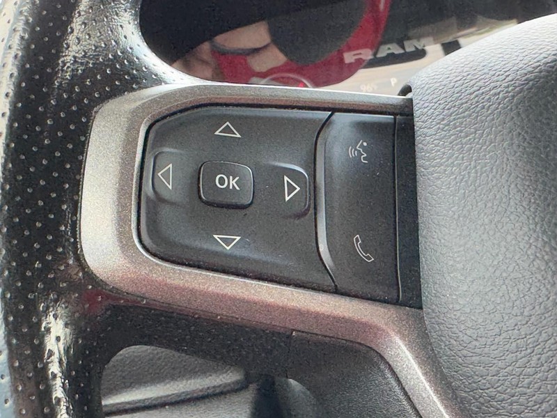 Ram 3500 Vehicle Image 16