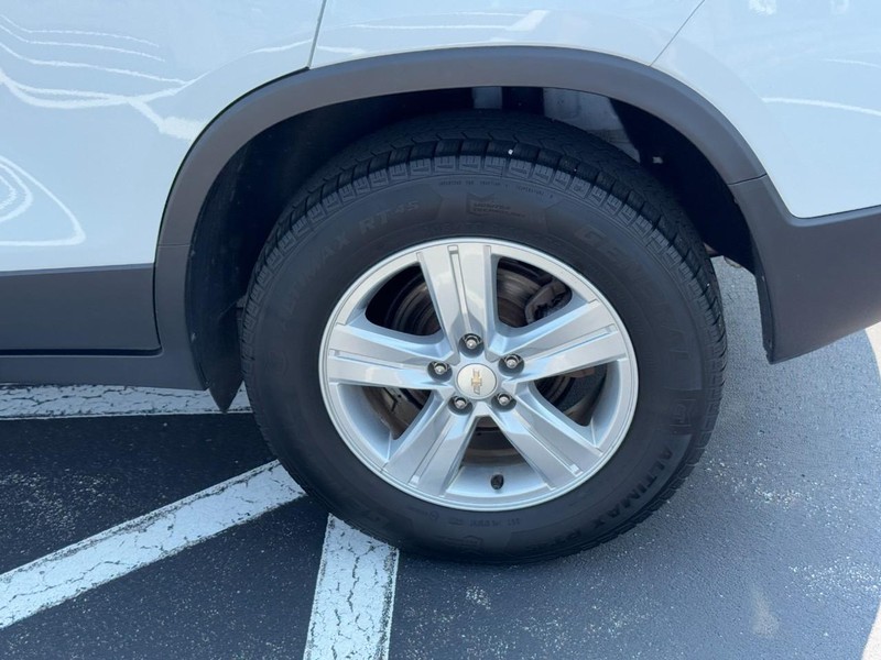 Chevrolet Trax Vehicle Image 07
