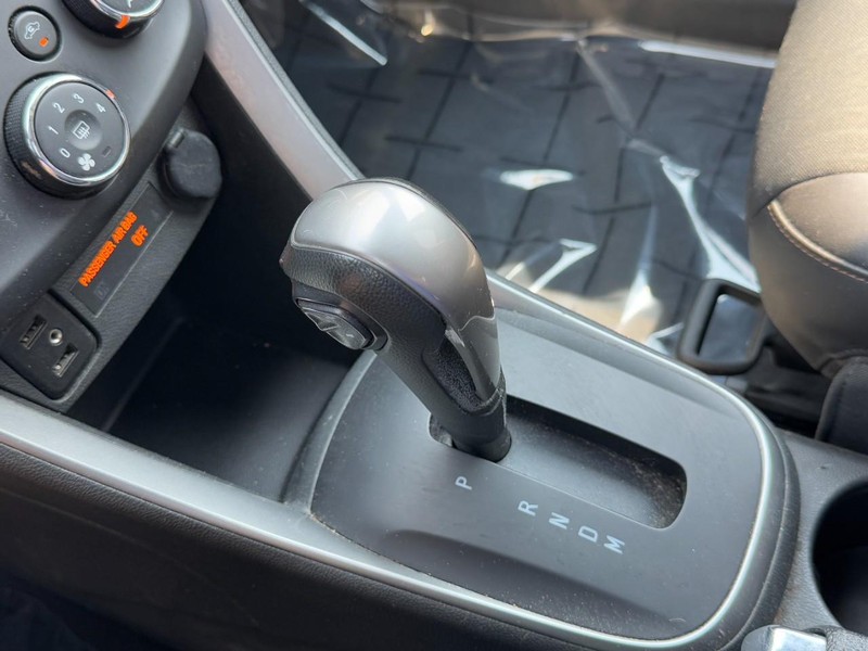 Chevrolet Trax Vehicle Image 19