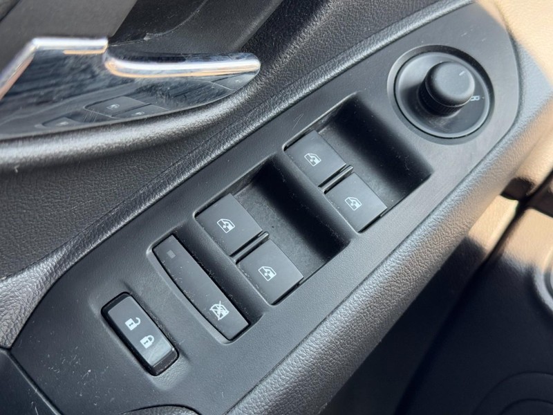 Chevrolet Trax Vehicle Image 21