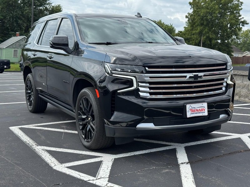 Chevrolet Tahoe Vehicle Image 02