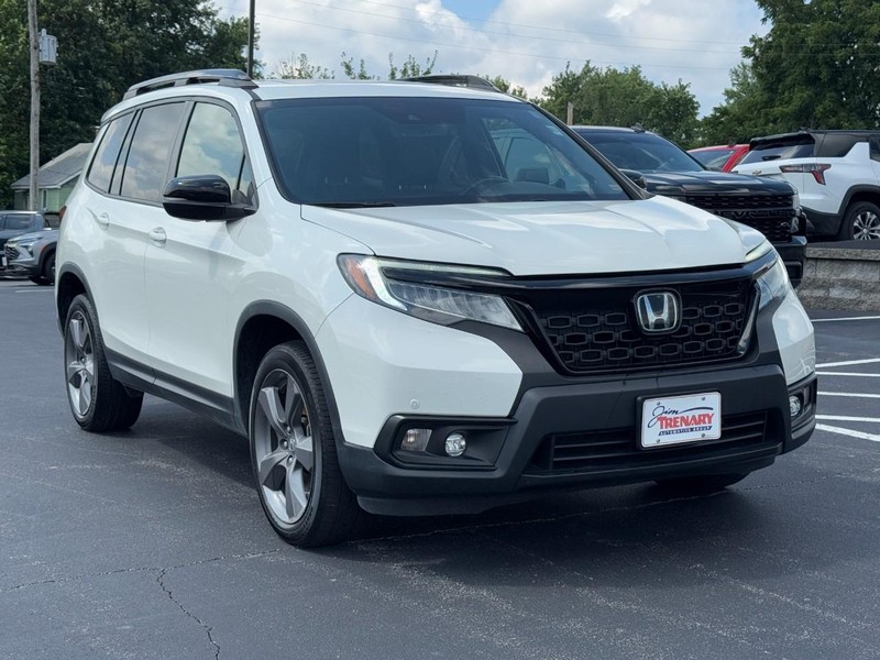 Honda Passport Vehicle Image 02