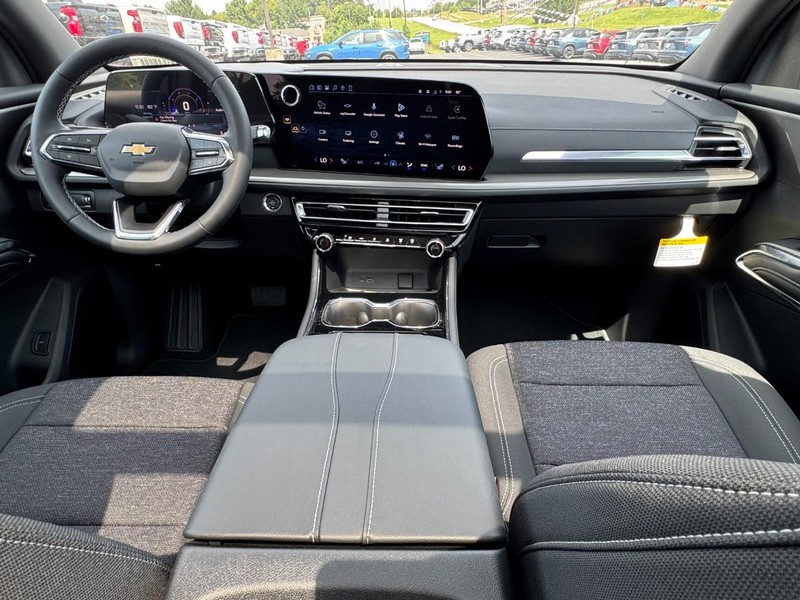 Chevrolet Traverse Vehicle Image 08