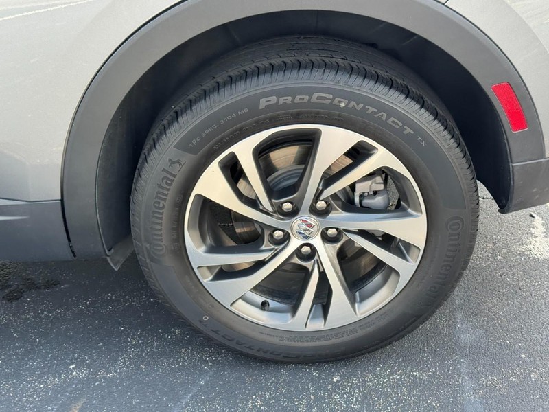 Buick Envision Vehicle Full-screen Gallery Image 07