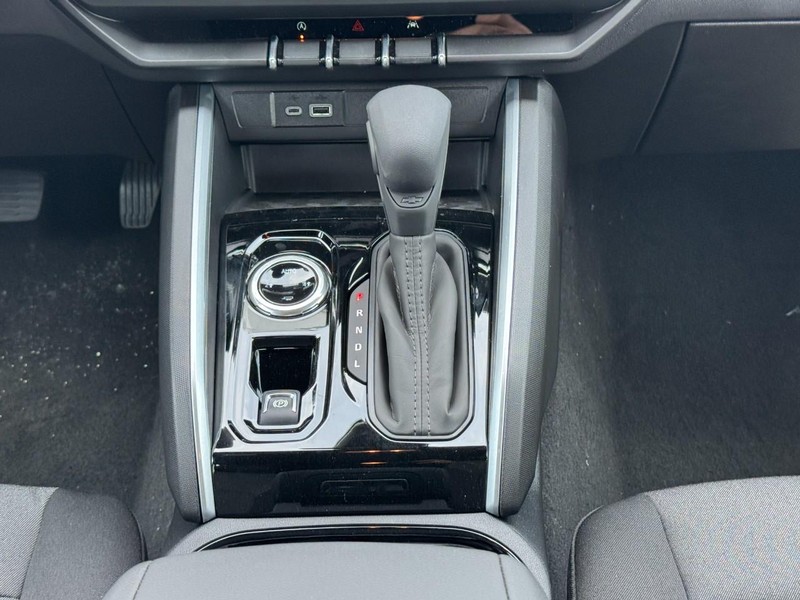 Chevrolet Colorado Vehicle Image 10