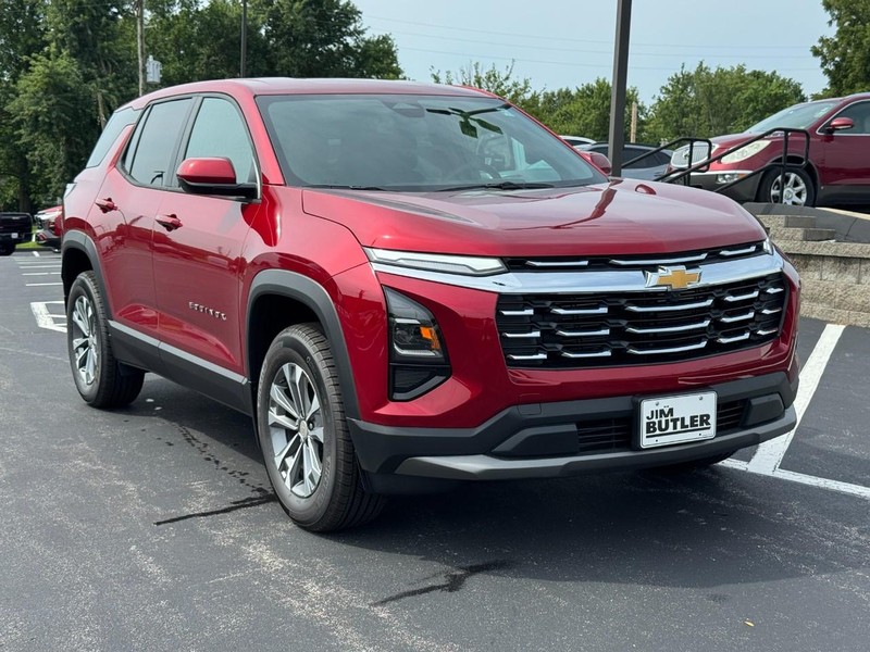 Chevrolet Equinox Vehicle Image 02