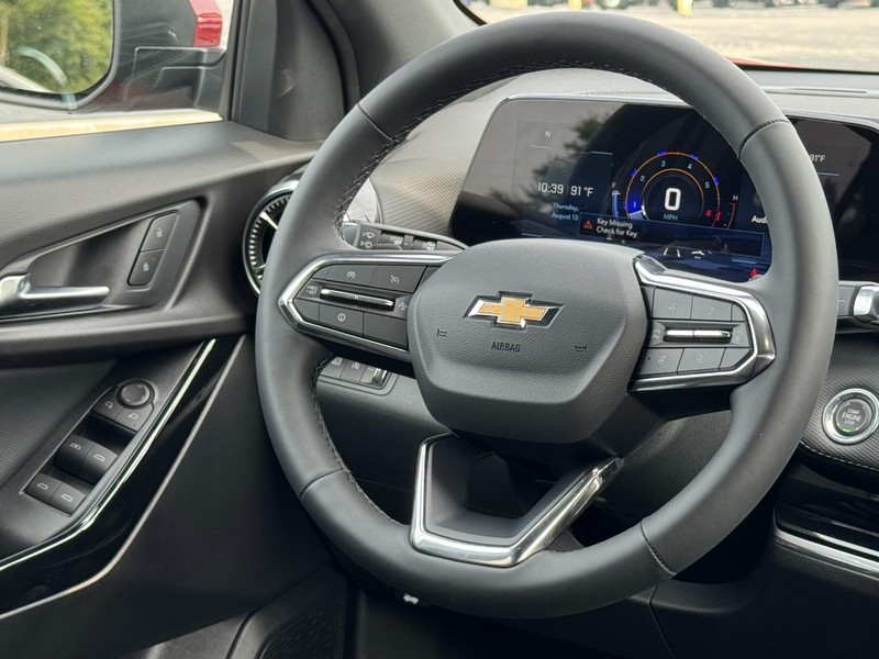 Chevrolet Equinox Vehicle Image 08