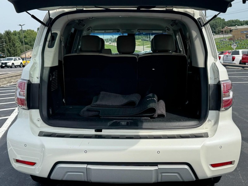 Nissan Armada Vehicle Image 05
