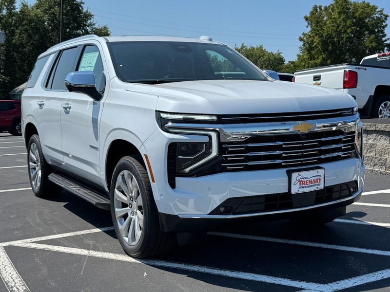 Chevrolet Tahoe Vehicle Image 02