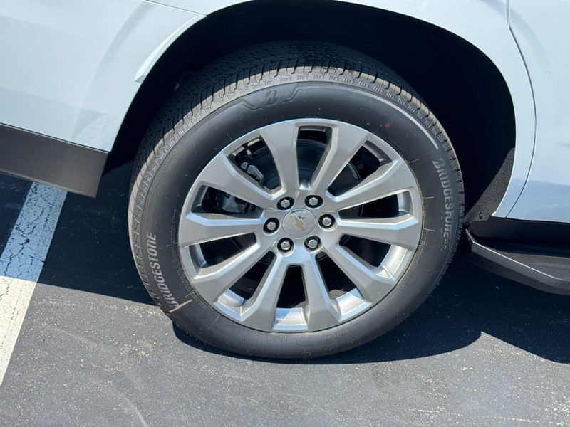 Chevrolet Tahoe Vehicle Image 05