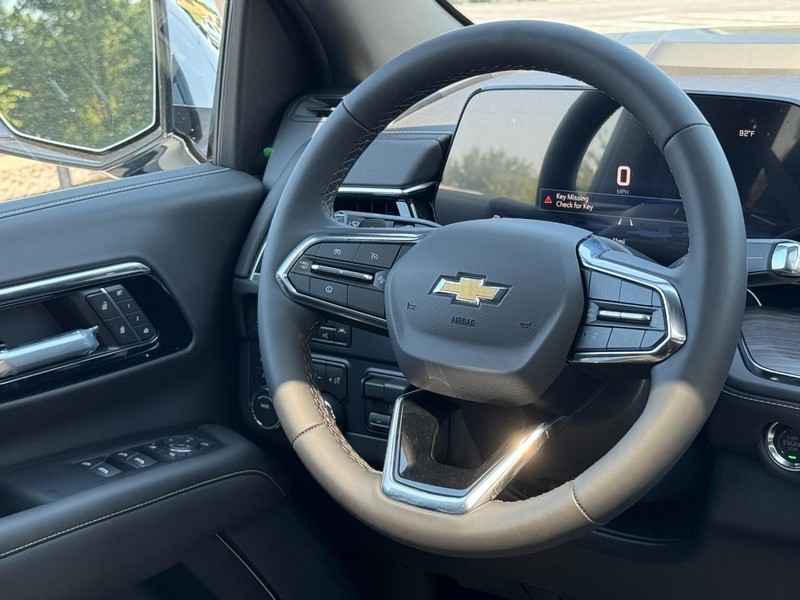 Chevrolet Tahoe Vehicle Image 09