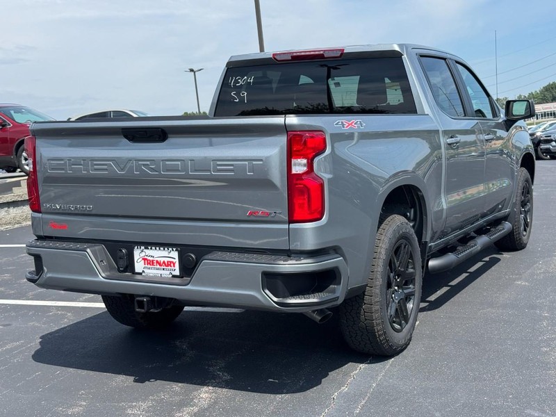 Chevrolet Silverado 1500 Vehicle Image 04