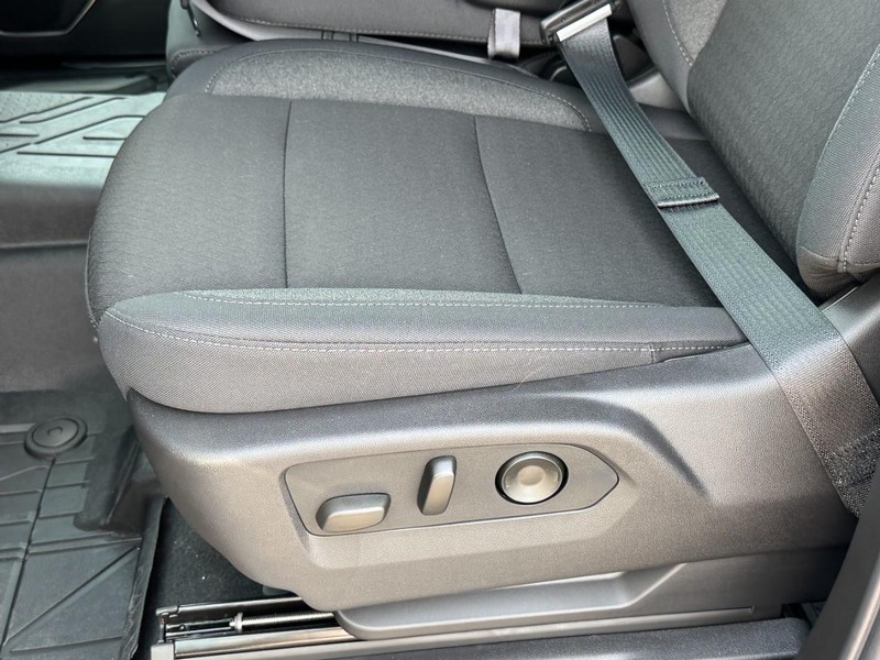 Chevrolet Silverado 1500 Vehicle Image 15