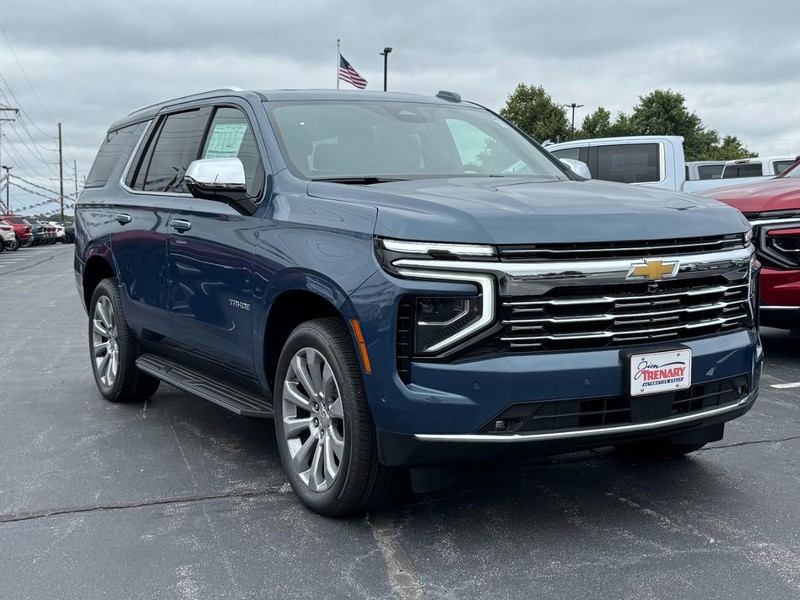 Chevrolet Tahoe Vehicle Image 02