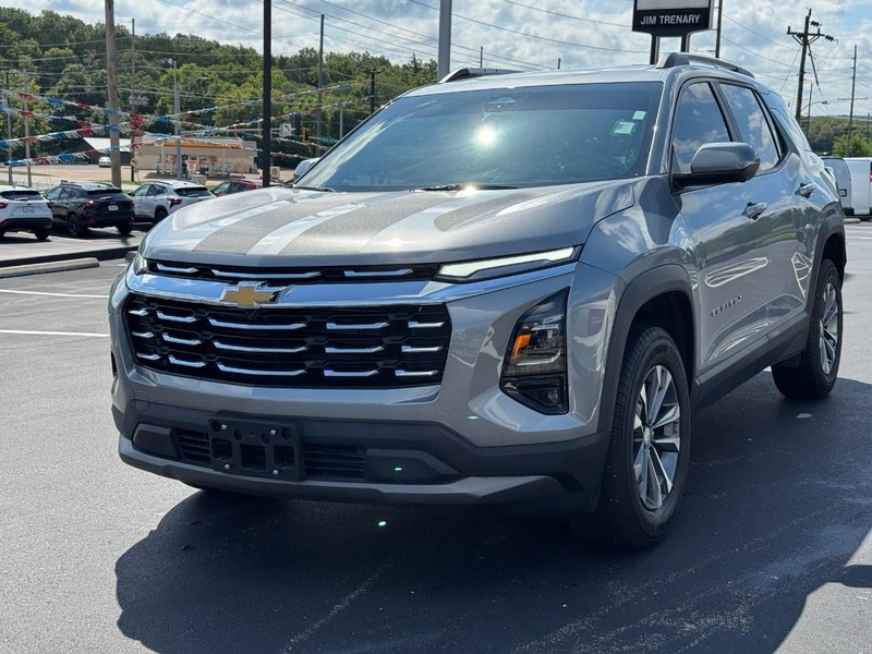 Chevrolet Equinox Vehicle Full-screen Gallery Image 08