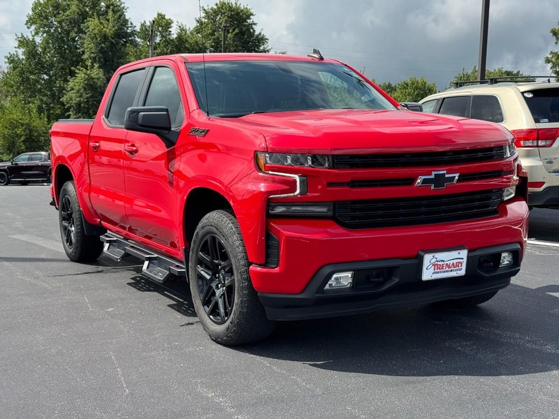 Chevrolet Silverado 1500 LTD Vehicle Image 02