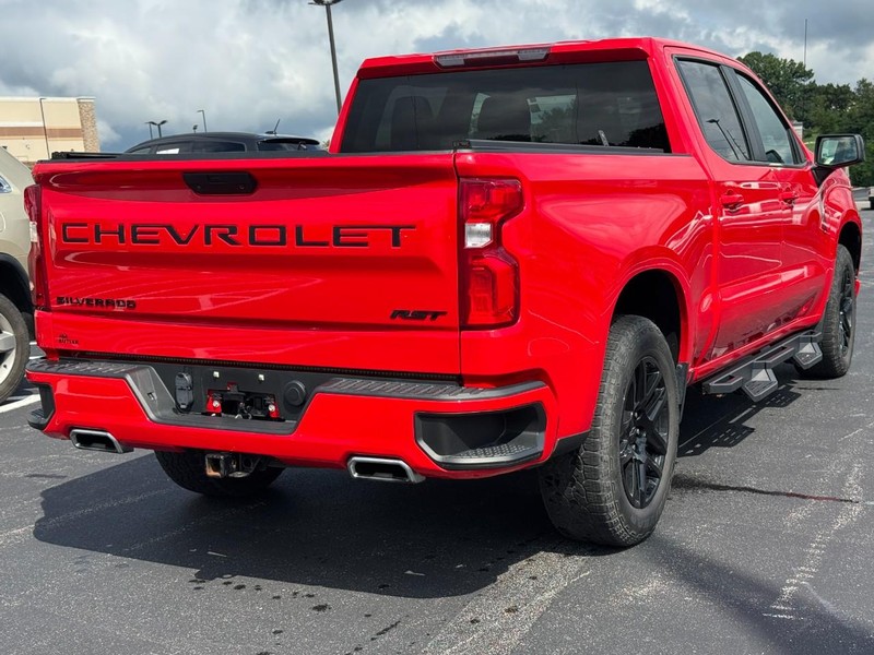 Chevrolet Silverado 1500 LTD Vehicle Image 03
