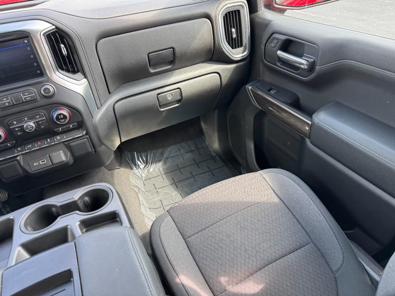 Chevrolet Silverado 1500 LTD Vehicle Image 15