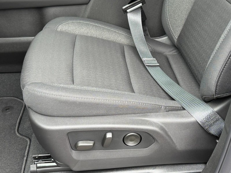 Chevrolet Tahoe Vehicle Image 14
