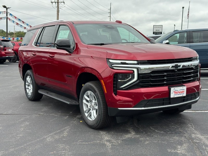 Chevrolet Tahoe Vehicle Image 02