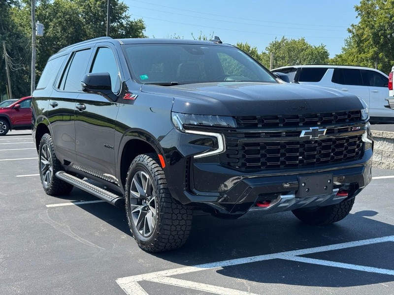 Chevrolet Tahoe Vehicle Image 02