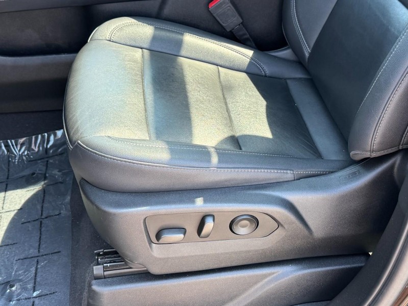 Chevrolet Tahoe Vehicle Image 26