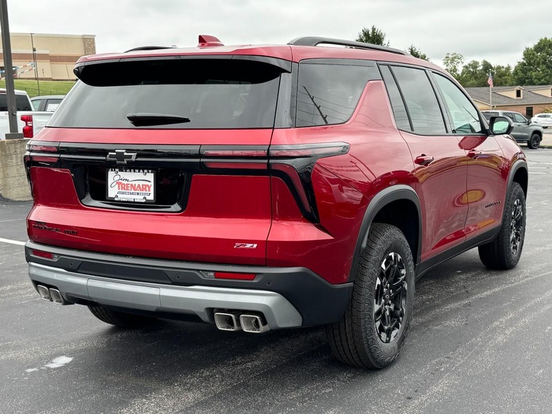 Chevrolet Traverse Vehicle Image 04