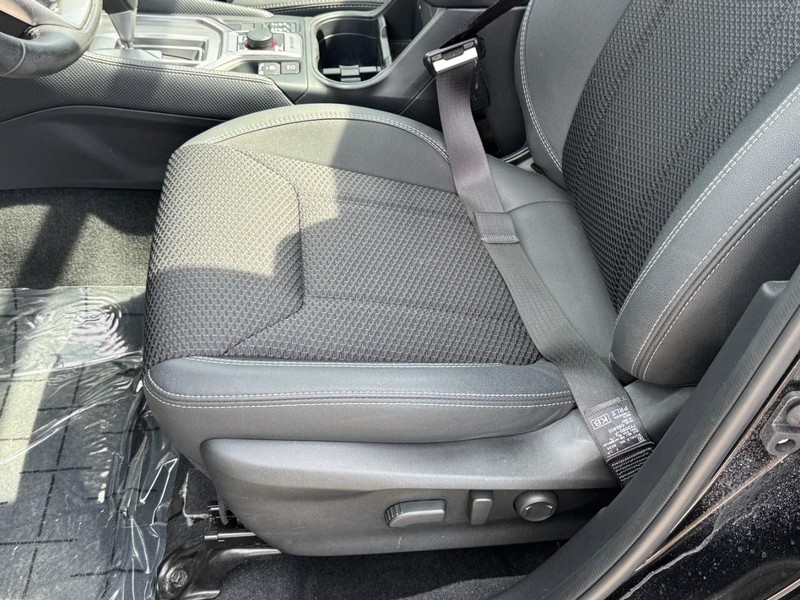 Subaru Forester Vehicle Image 23