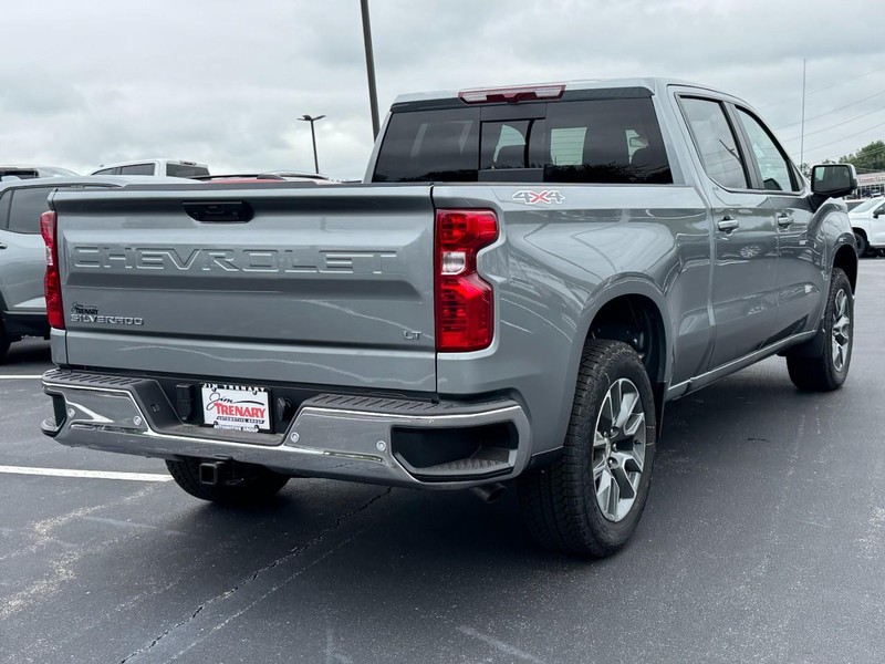Chevrolet Silverado 1500 Vehicle Image 04