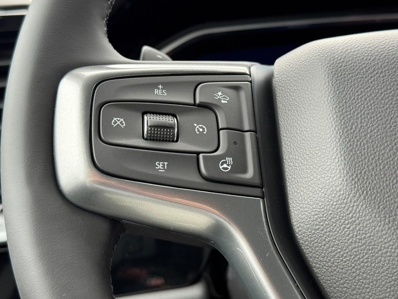 Chevrolet Silverado 1500 Vehicle Image 11