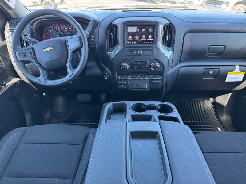Chevrolet Silverado 2500HD Vehicle Image 07