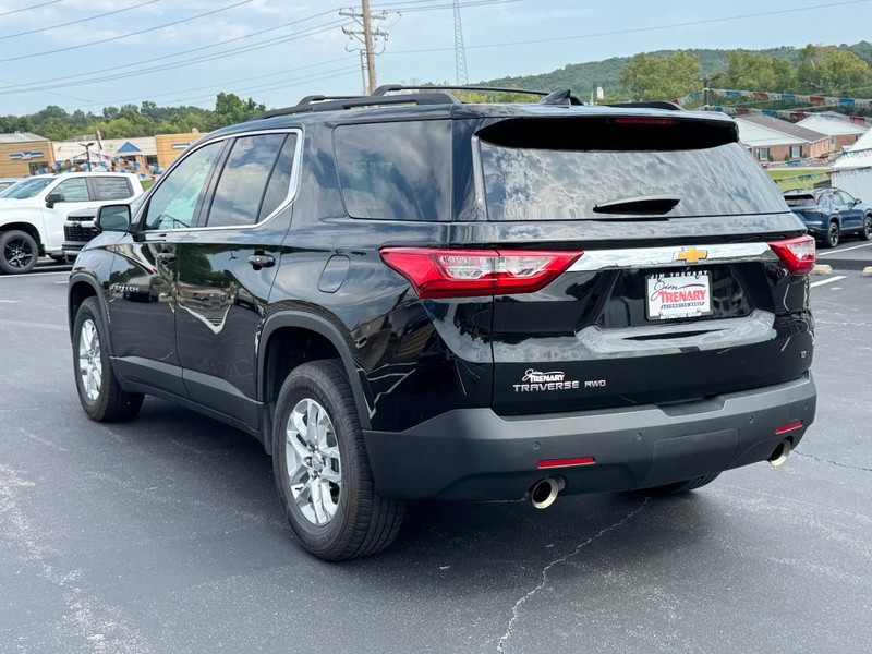 Chevrolet Traverse Vehicle Image 06