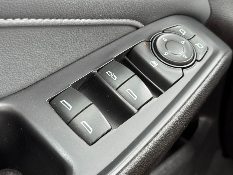 Chevrolet Traverse Vehicle Image 23