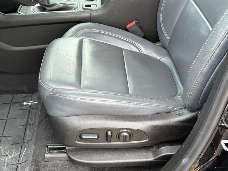 Chevrolet Traverse Vehicle Image 24