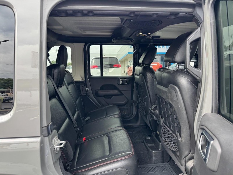 Jeep Wrangler Unlimited Vehicle Image 10