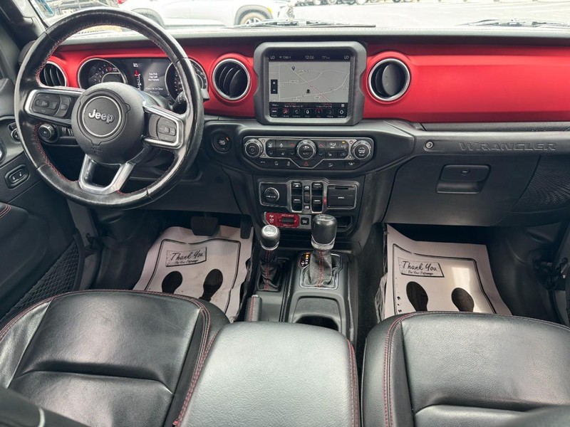 Jeep Wrangler Unlimited Vehicle Image 11