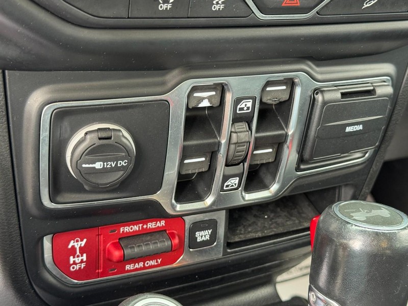 Jeep Wrangler Unlimited Vehicle Image 20